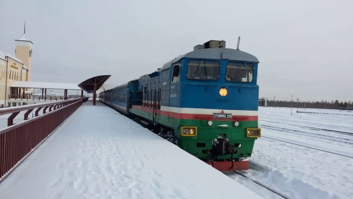 ВНИМАНИЮ ПАССАЖИРОВ ПОЕЗДА! Трансфер пассажиров из города Якутска до ж.д. вокзала Нижний Бестях до закрытия ледовой переправы осуществляется автобусами