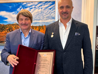 Проект  ансамбля «Лейся, песня» стал лауреатом премии Минобороны при поддержке «Железных дорог Якутии»