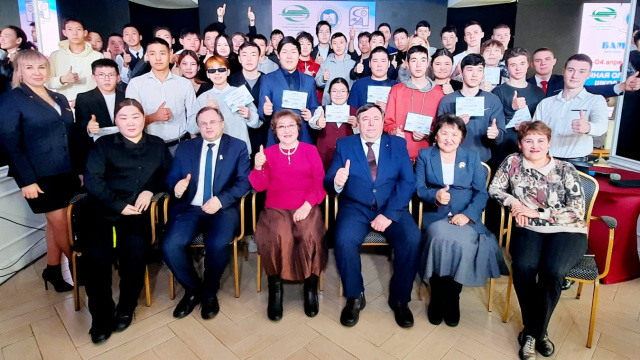 В Алдане подвели итоги Очной предметной олимпиады школьников на целевые места в ДВГУПС