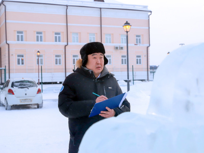 Названы победители конкурса ледовых скульптур «Новогодняя фантазия» на призы Акционерной компании «Железные дороги Якутии»