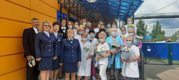 В АО "АК "ЖДЯ" поздравили медиков В АО "АК "ЖДЯ" поздравили медиков