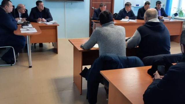 На станции Нижний Бестях провели совещание с грузополучателями по вывозу грузов со станции