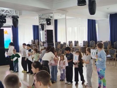 «Здравствуй, лето!» – в Культурном центре АО «АК «ЖДЯ» открыли детскую творческую смену