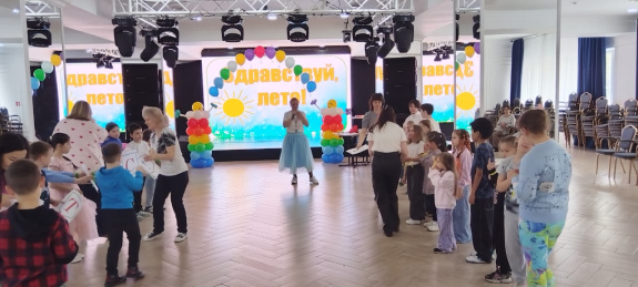 «Здравствуй, лето!» – в Культурном центре АО «АК «ЖДЯ» открыли детскую творческую смену «Здравствуй, лето!» – в Культурном центре АО «АК «ЖДЯ» открыли детскую творческую смену