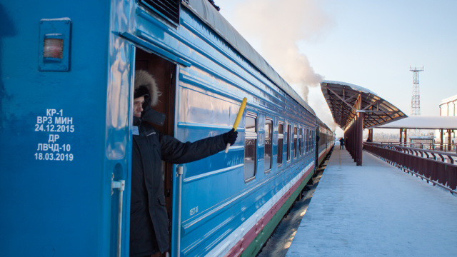 Онлайн-продажи билетов в вагоны АО «АК «ЖДЯ» продолжают расти